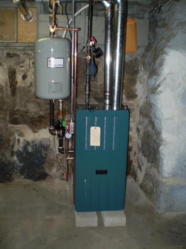 Burnham natural draft gas boiler 