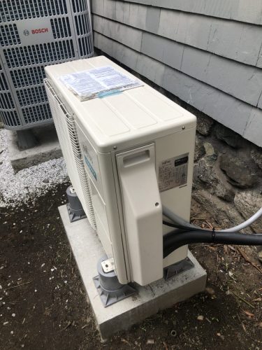 Fujitsu heat pump installed in Melrose, MA